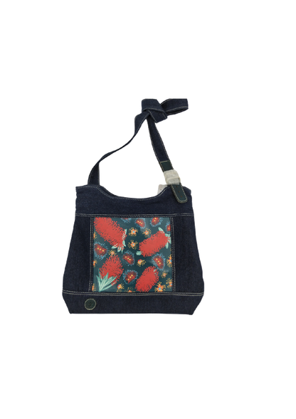 CANVAS LEATHER BAG 32 X 37 SUE SCHREIBER